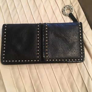 Brighton wallet